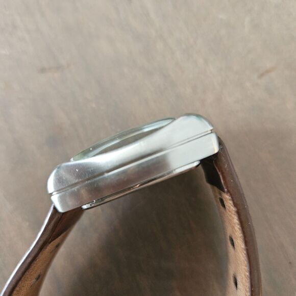 Vintage FOSSIL Watch JR-8253 Unisex Brown Wide Leather Strap Mens Womens - Picture 7 of 11